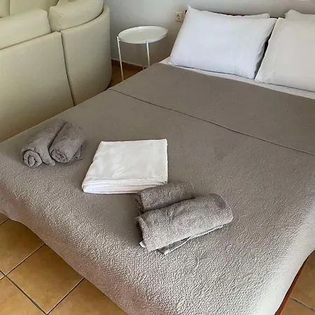 Apartament Nr1 White W Luxury Ba Between Train St. And Dt Larissa