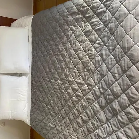 Nr1 White W Luxury Ba Between Train St. And Dt Апартаменты Лариса